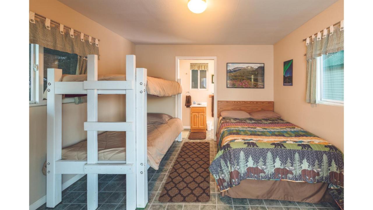 היינס Cabin 3 Lynn View Lodge מראה חיצוני תמונה